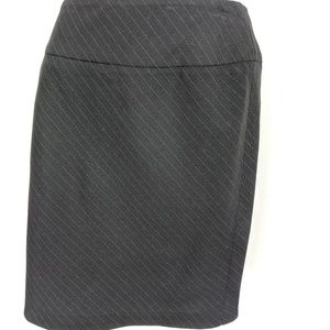 Gray pinstripe pencil skirt XS